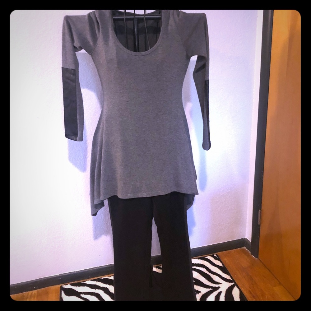 Grey and black sweater tunic